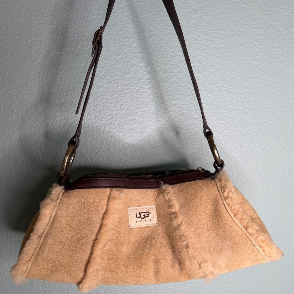 UGG Women's Cream Shearling Shoulder Bag Y2K vintage excellent condition